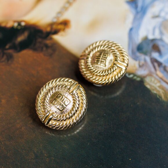 Givenchy Monogram Gold-tone Clip-on Earrings - Picture 5 of 5